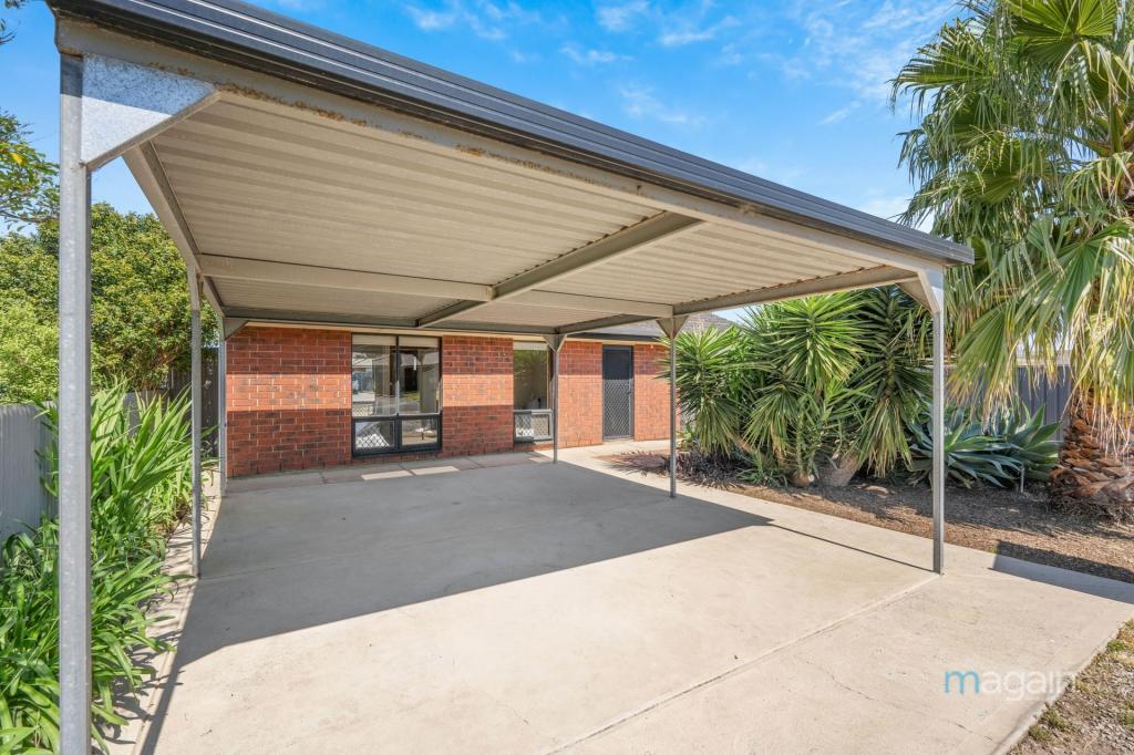 28 Stirling Cres, Aldinga Beach, SA 5173