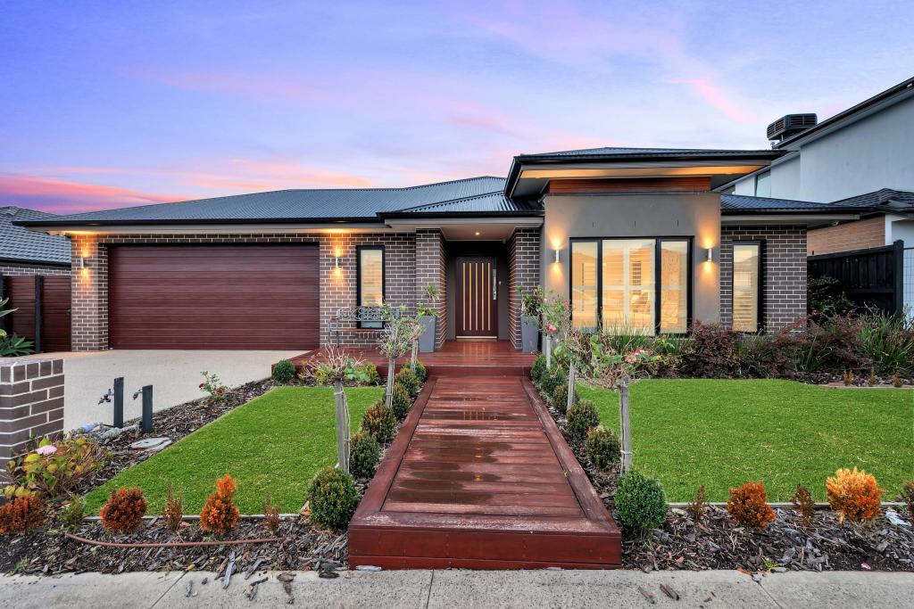 21 SARK ST, CLYDE NORTH, VIC 3978