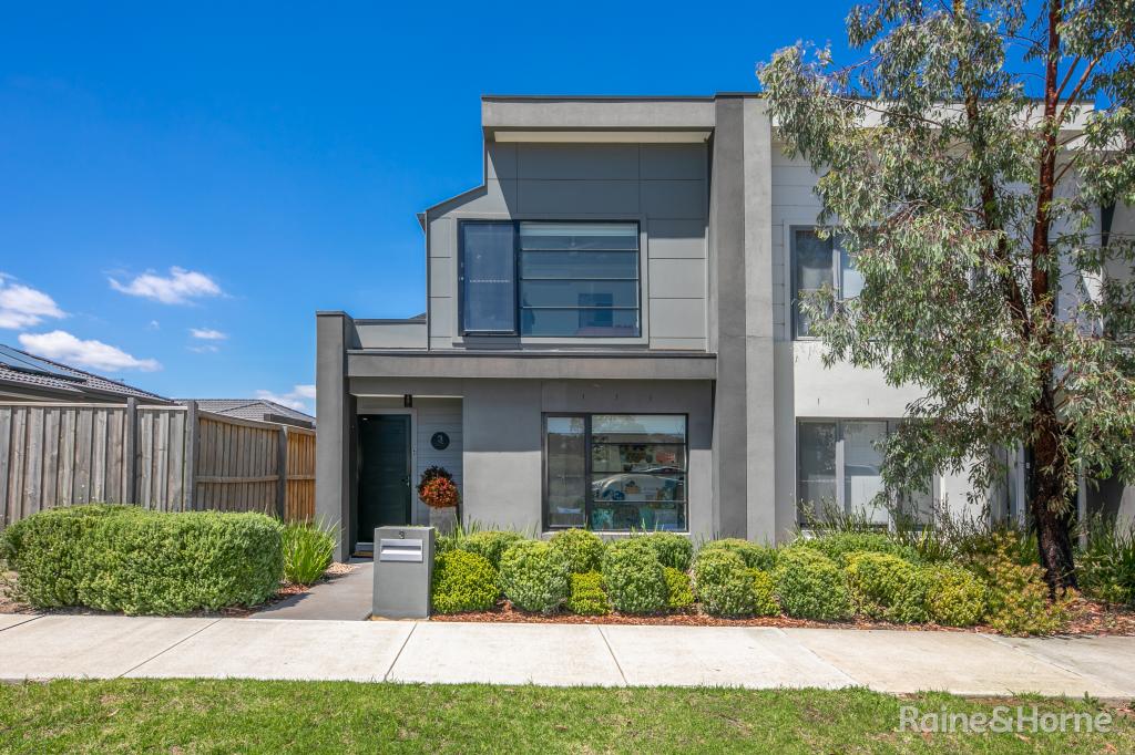 3 Civic St, Diggers Rest, VIC 3427
