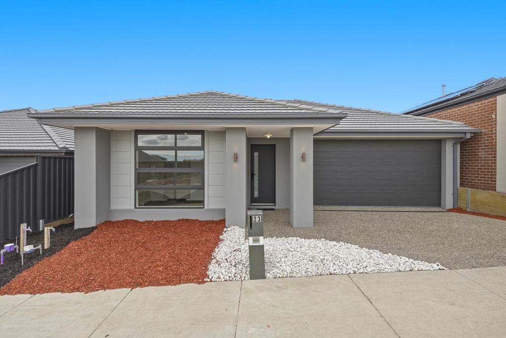 23 Shakeal Way, Clyde North, VIC 3978