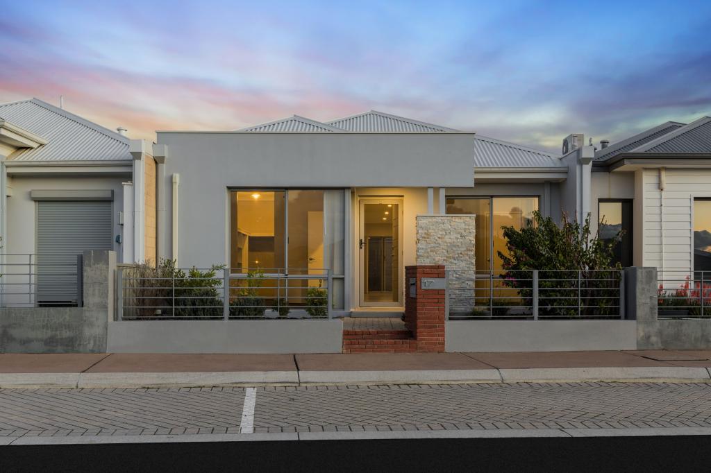 17 Carinata Cres, Byford, WA 6122