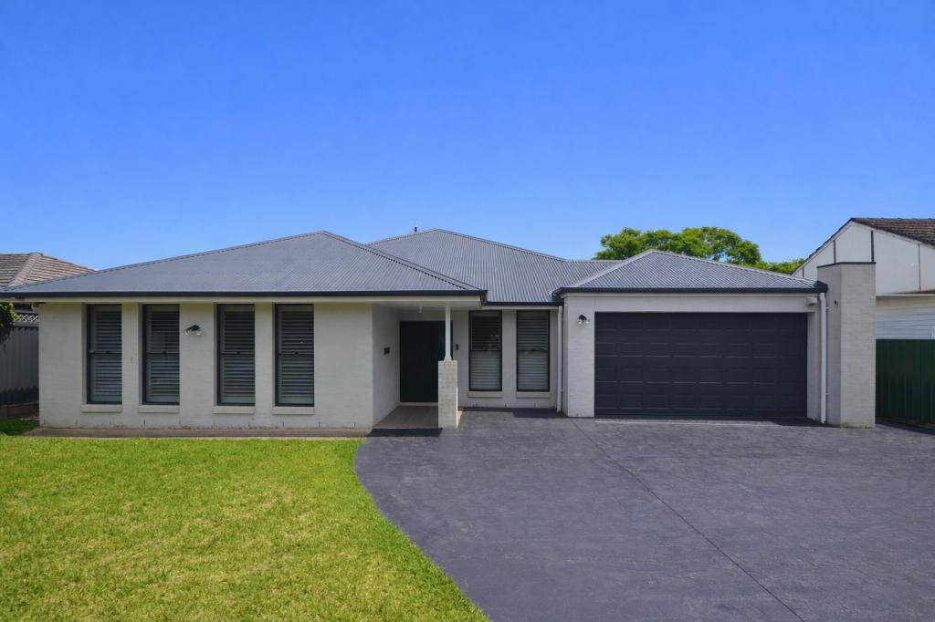 11 KEENE ST, BAULKHAM HILLS, NSW 2153