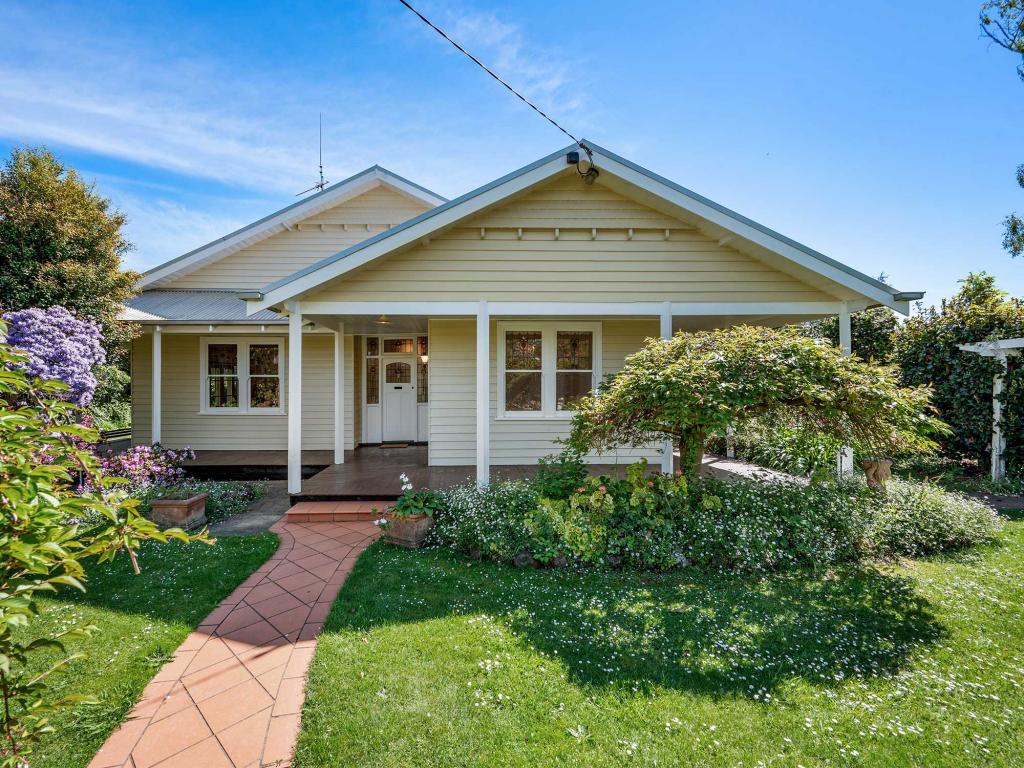 7950 Hamilton Hwy, Tarrington, VIC 3301
