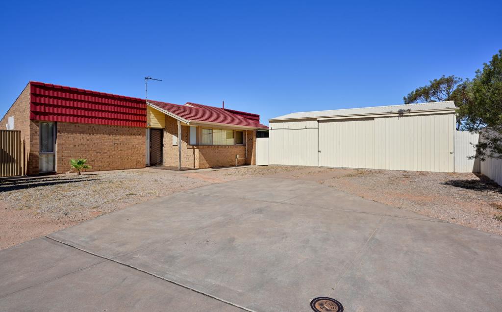 8 HOBBS CT, PORT AUGUSTA WEST, SA 5700