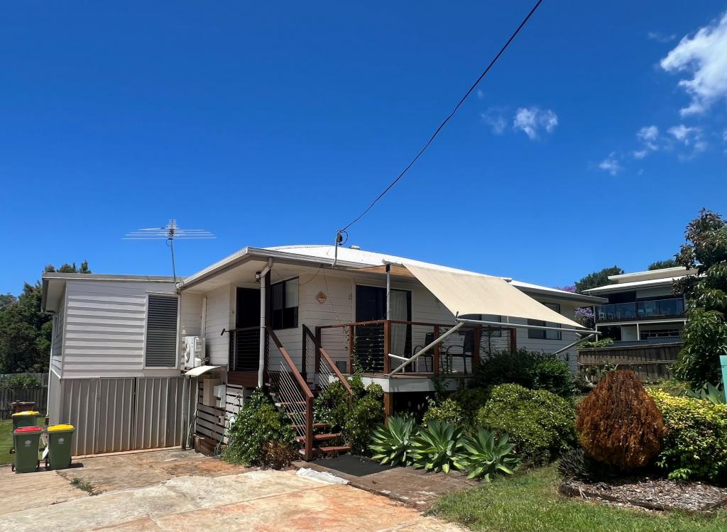 12 Alice St, Russell Island, QLD 4184