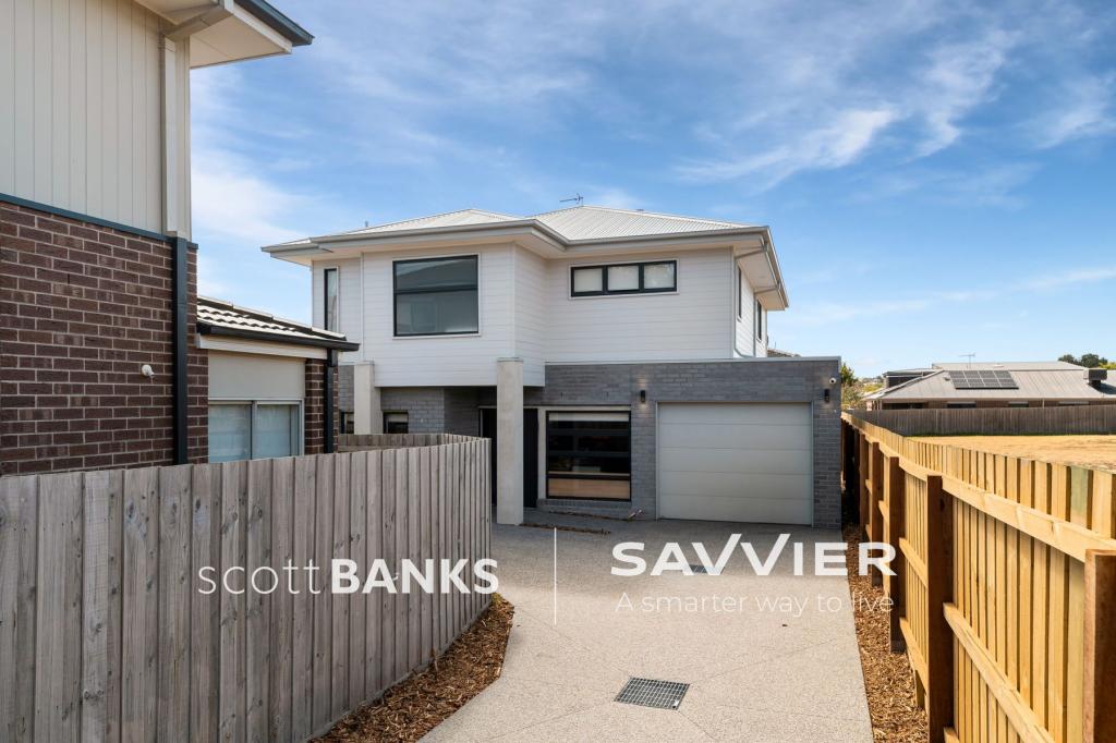2a/21 Ghazeepore Rd, Waurn Ponds, VIC 3216