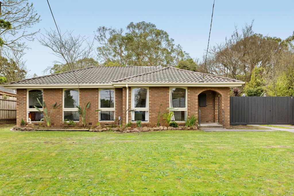 17 Sycamore Cres, Boronia, VIC 3155