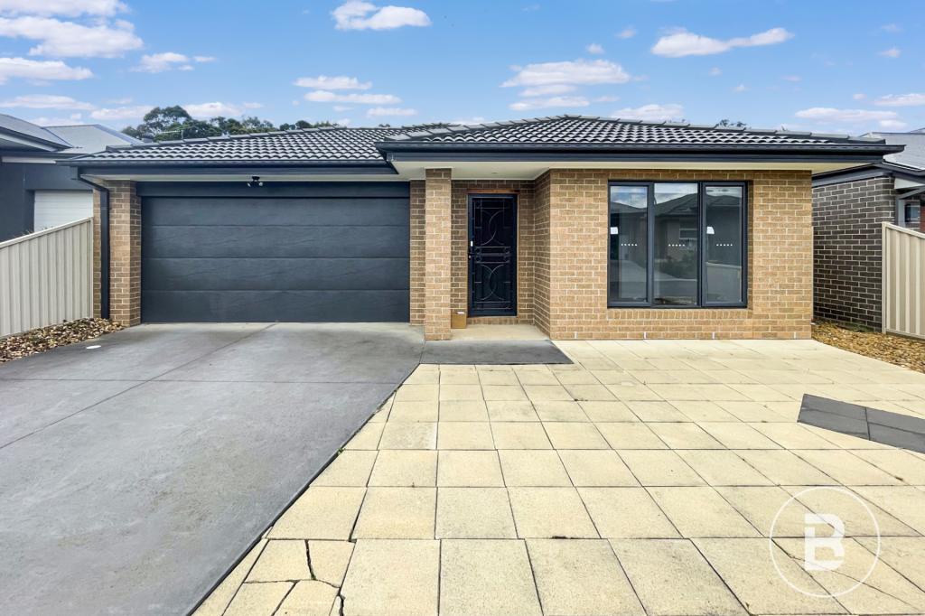 11 Fairy Wren Cct, Mount Clear, VIC 3350