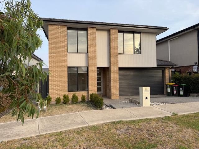 23 ROSCOE AVE, KALKALLO, VIC 3064