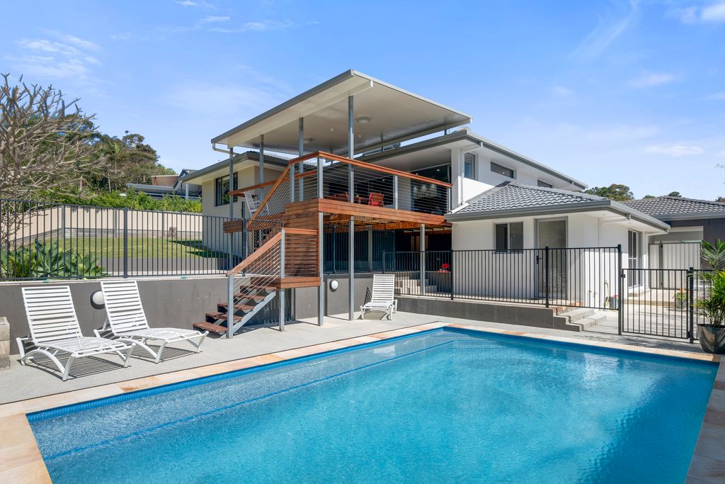 11 Costelloe St, Tugun, QLD 4224
