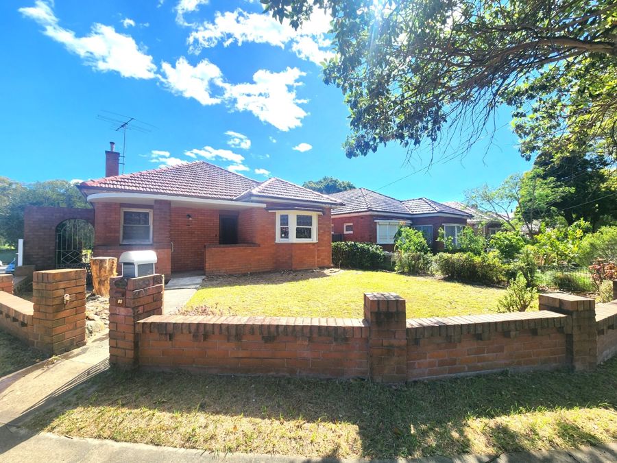 14 Slade Rd, Bardwell Park, NSW 2207