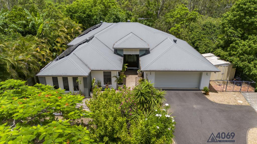 15 Logan Pl, Pullenvale, QLD 4069