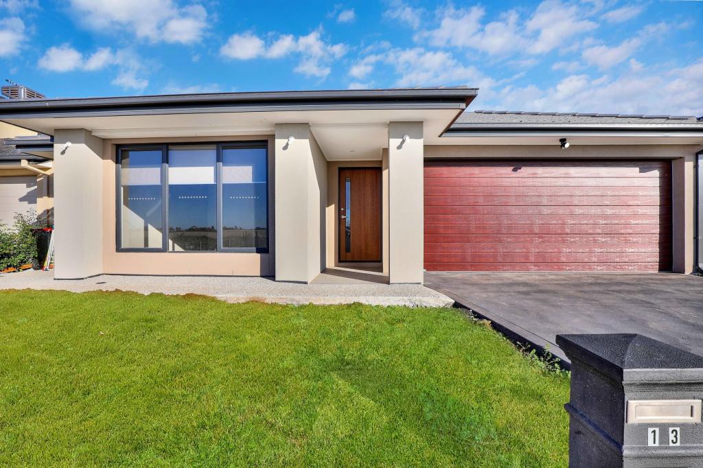 13 Mangrove Rd, Aintree, VIC 3336