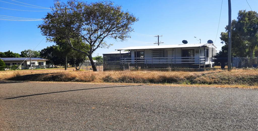 16 Crampton Rd, Georgetown, QLD 4871