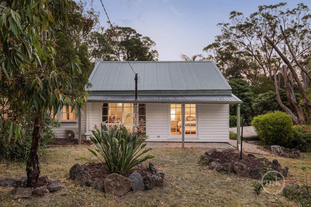 10 Barreenong Rd, Cottles Bridge, VIC 3099