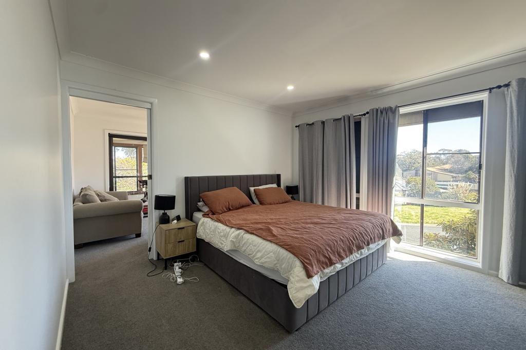 6 Bassett Dr, West Bathurst, NSW 2795