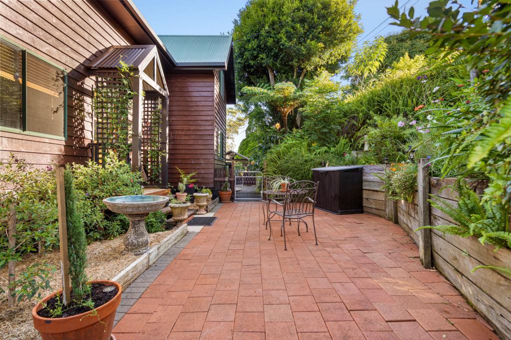 129 Contour Rd, Tamborine Mountain, QLD 4272