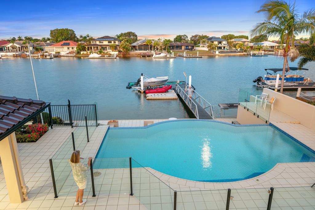 35 Edwardson Dr, Pelican Waters, QLD 4551