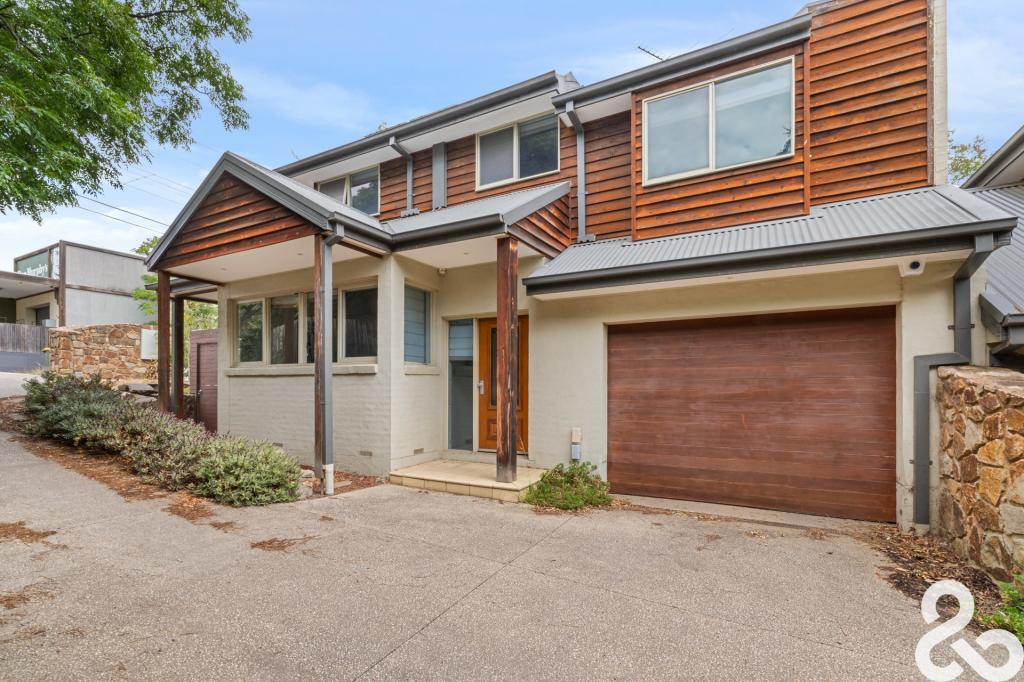 1/15 Luck St, Eltham, VIC 3095