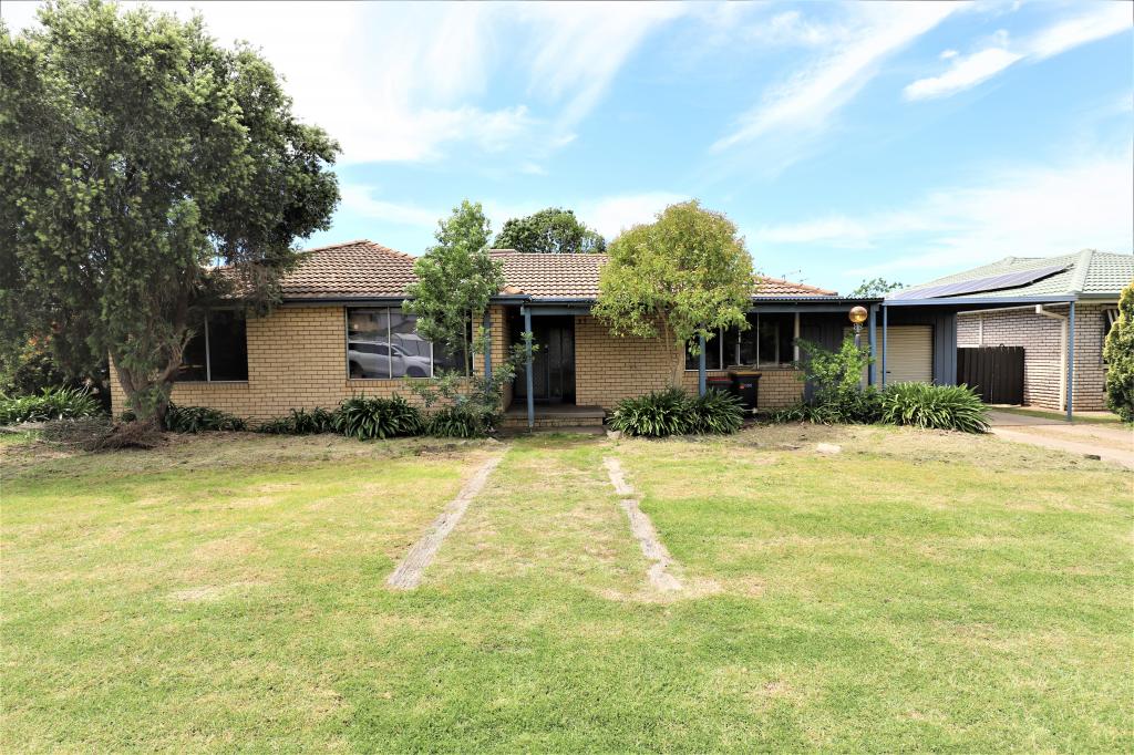 22 Cutler Ave, Cootamundra, NSW 2590