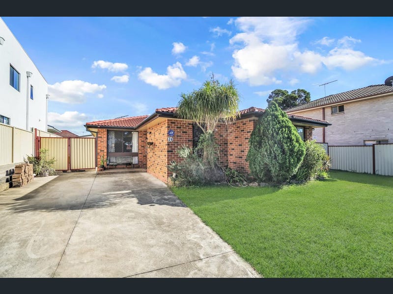 28 Kenyon Cres, Doonside, NSW 2767