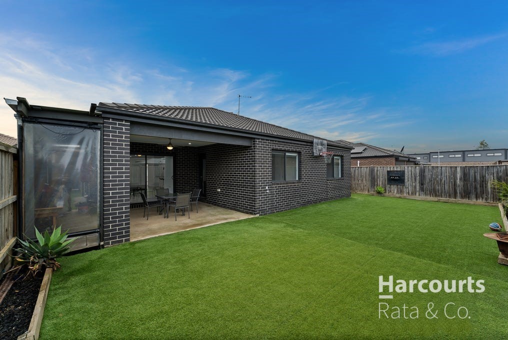 56 Balmain Rd, Mickleham, VIC 3064