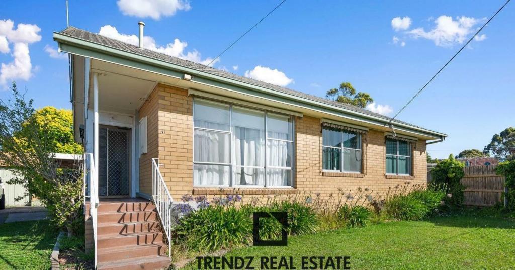 4 Daly Ct, Churchill, VIC 3842