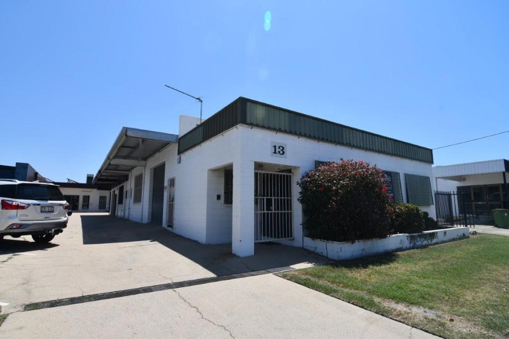 1/13 Leyland St, Garbutt, QLD 4814