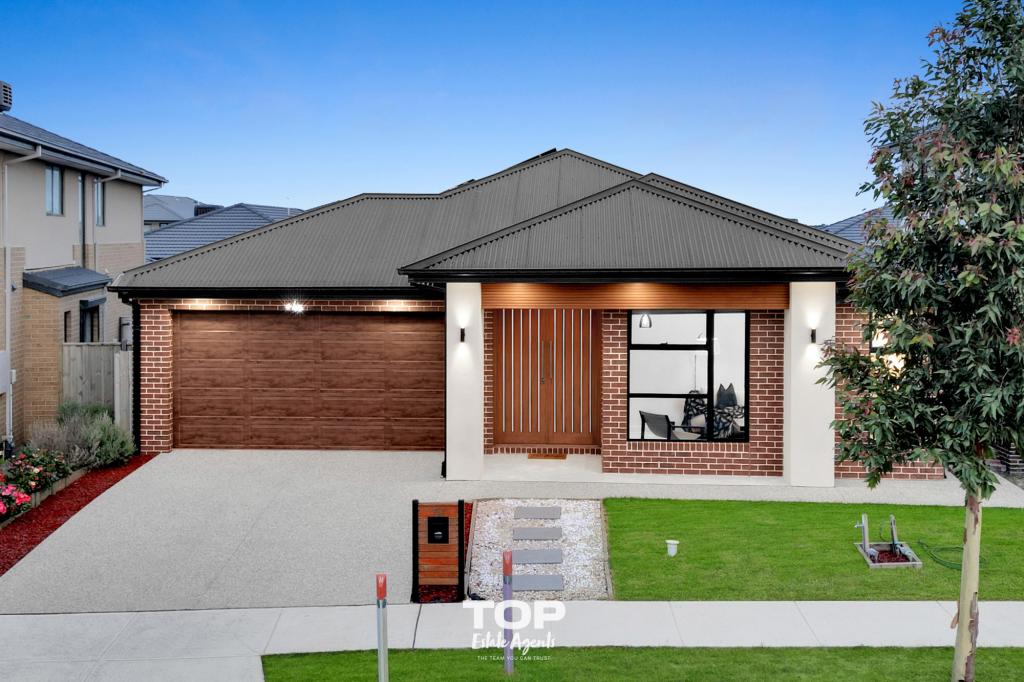 57 YEUNGROON BVD, CLYDE NORTH, VIC 3978