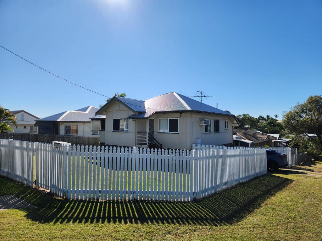 42 Knutsford St, Wandal, QLD 4700