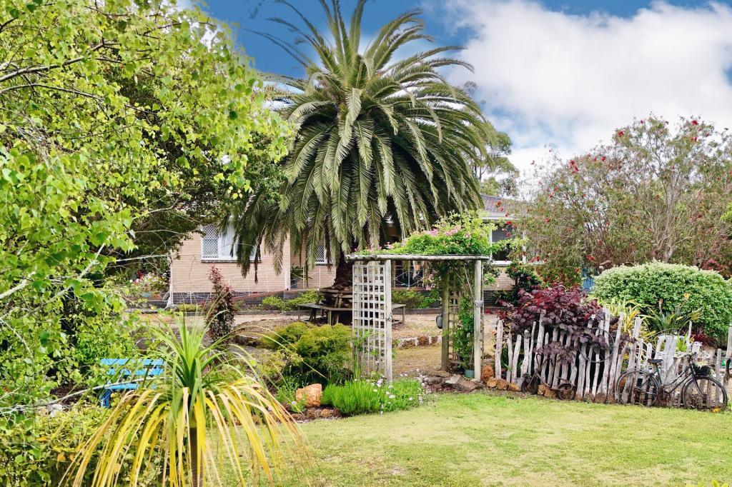 10 Rocky Crossing Rd, Warrenup, WA 6330