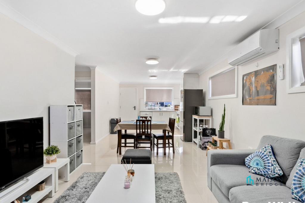10a Tulip Pl, Quakers Hill, NSW 2763