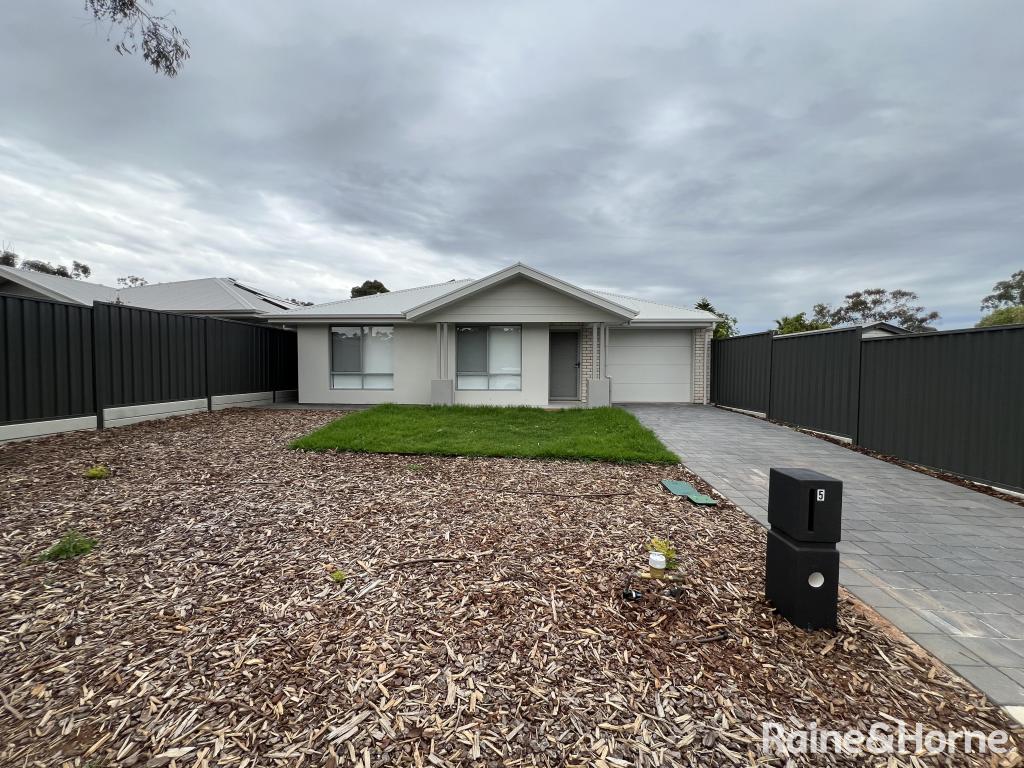 5 Patney St, Elizabeth Grove, SA 5112