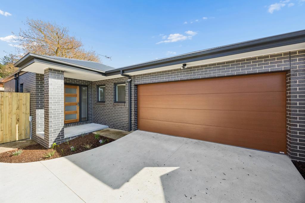 3A SELINA AVE, MOOROOLBARK, VIC 3138