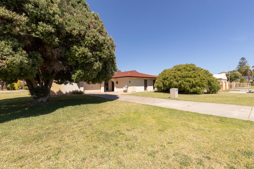 15 Richmond Ave, Shoalwater, WA 6169