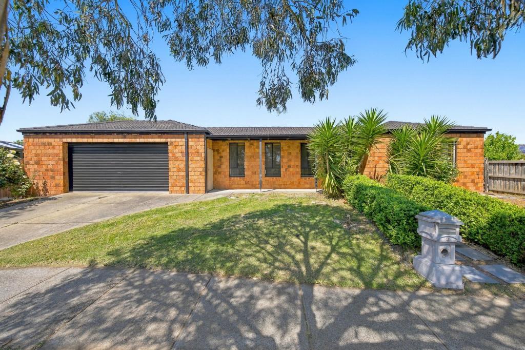 3 Pepperbush Cct, Cranbourne, VIC 3977