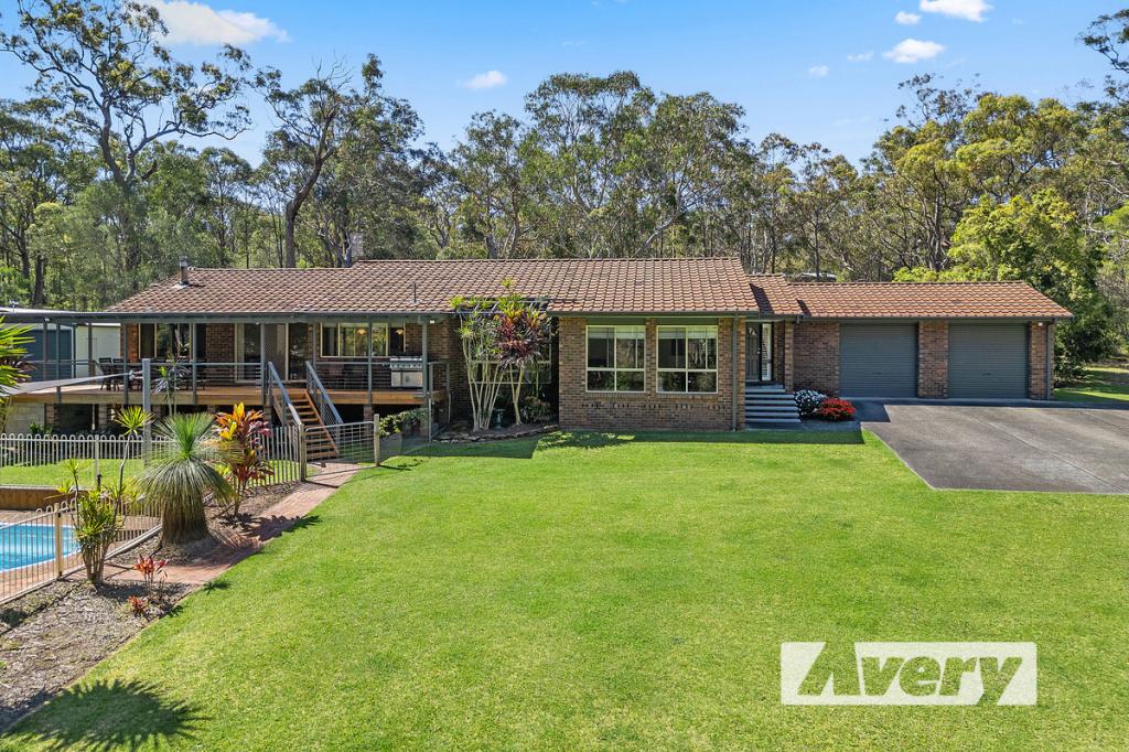 4 Simmons Cl, Wyee Point, NSW 2259