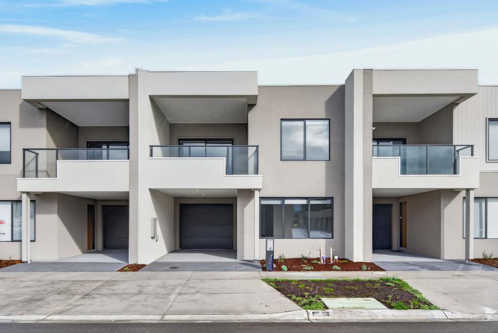 4 Easton St, Officer, VIC 3809