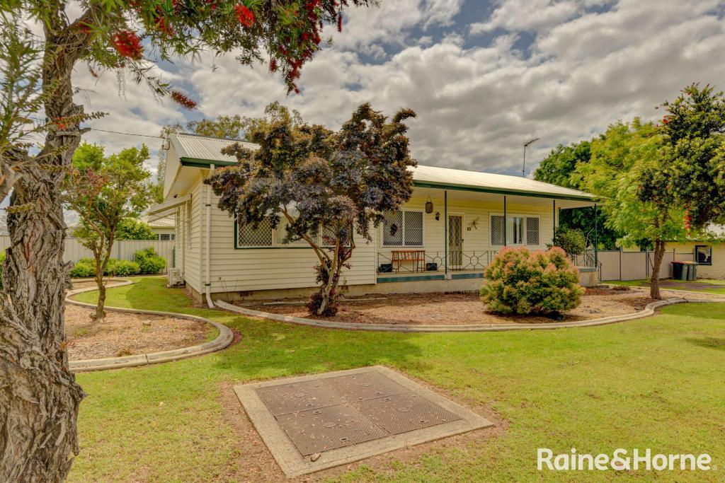 7 Begonia St, South Tamworth, NSW 2340