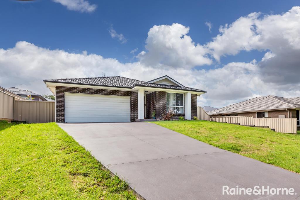 28 VIOLA PL, EDGEWORTH, NSW 2285