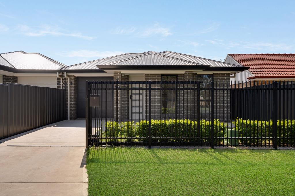 17b Blueberry Rd, Parafield Gardens, SA 5107