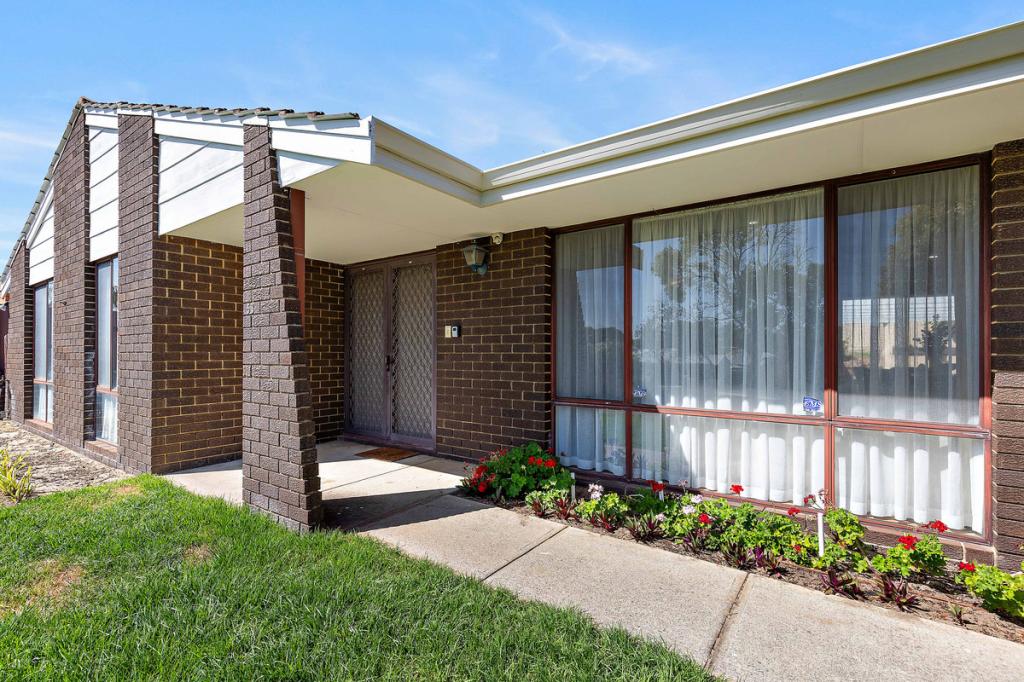 53 Peelwood Pde, Halls Head, WA 6210