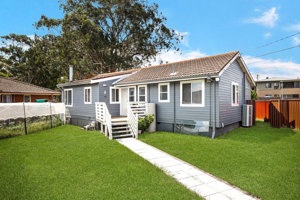 9 RUDD PL, BLACKETT, NSW 2770