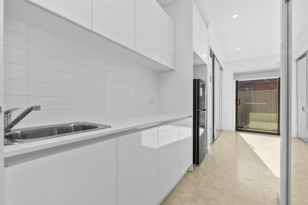 9/7 Carluke Cl, Berwick, VIC 3806