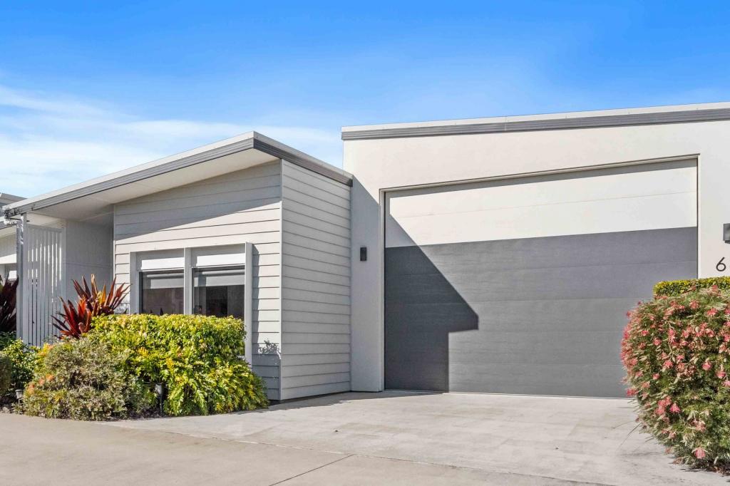 68/1 LATITUDE BVD, NIKENBAH, QLD 4655