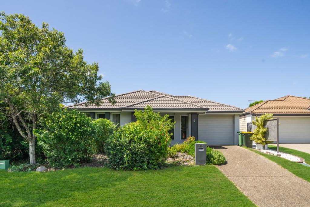 4 Palmgrove Pl, North Lakes, QLD 4509