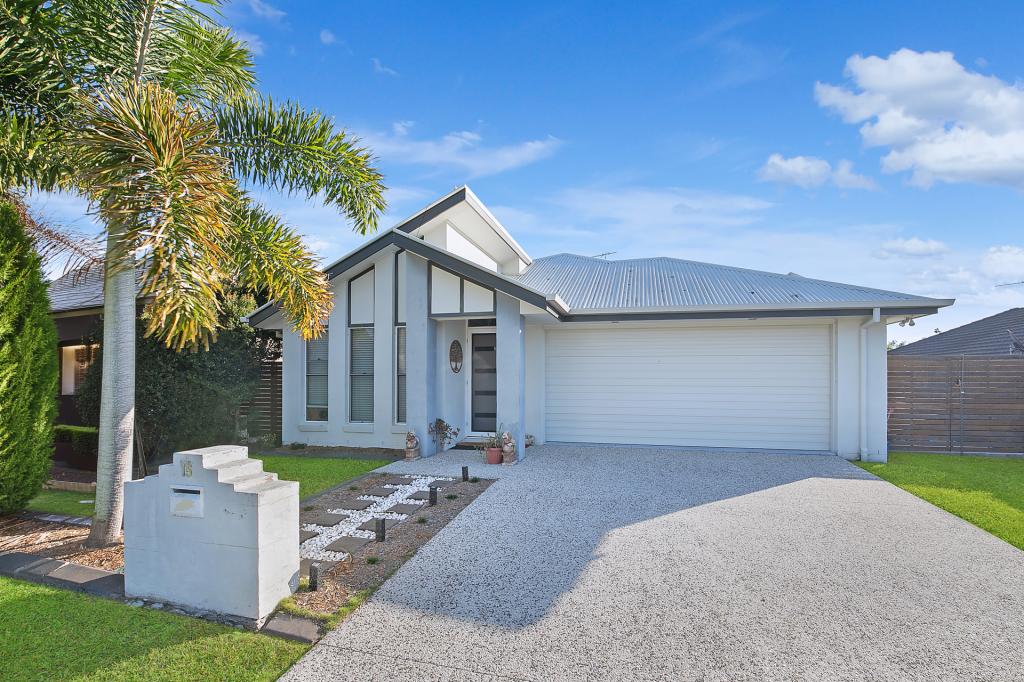 15 MENARA CCT, NORTH LAKES, QLD 4509