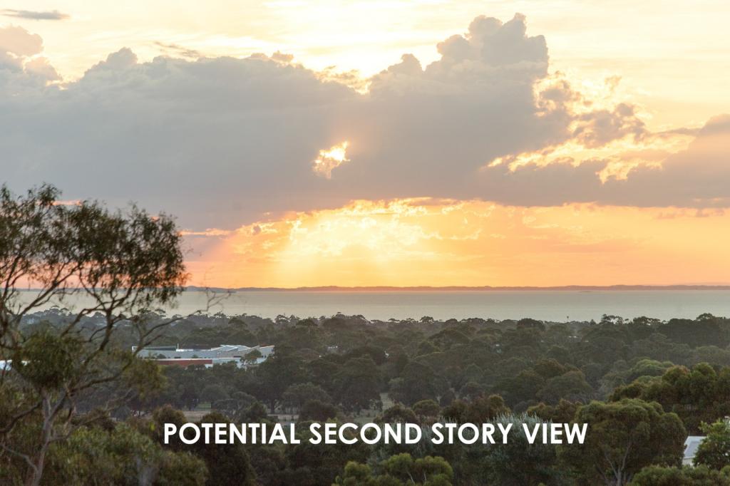 1 Maughan Rd, Mount Eliza, VIC 3930