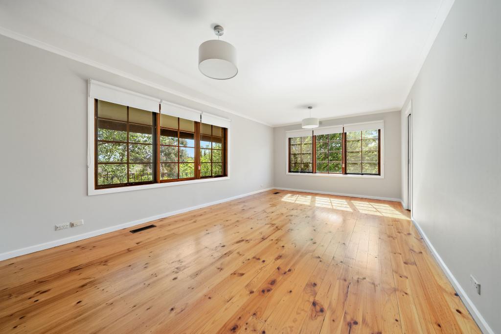 70 Lyttleton Cres, Cook, ACT 2614