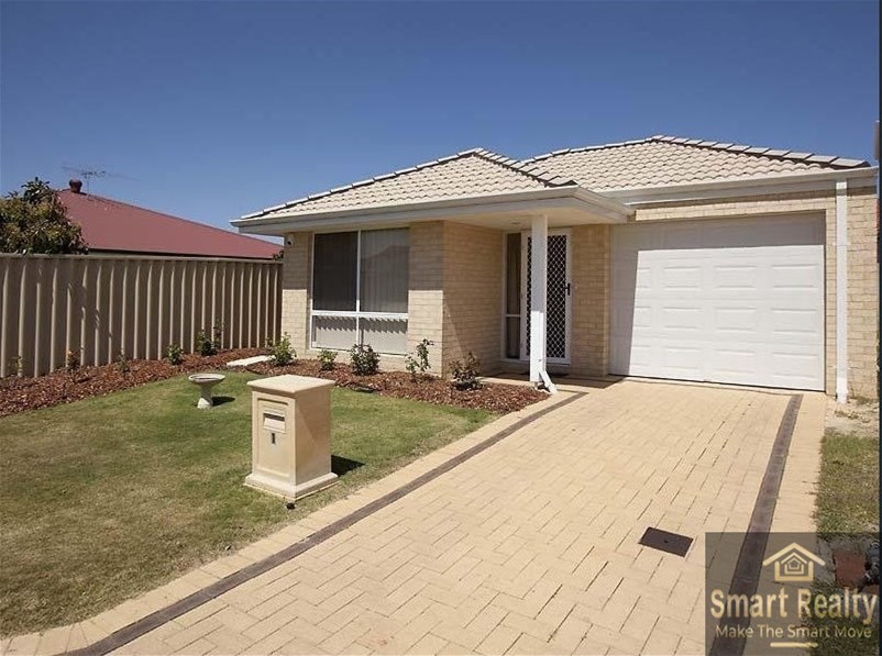 1 Hambly Cres, Canning Vale, WA 6155